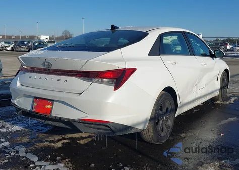 2022 Hyundai Elantra Sel from USA, damaged, VIN 5NPLM4AGXNH066067